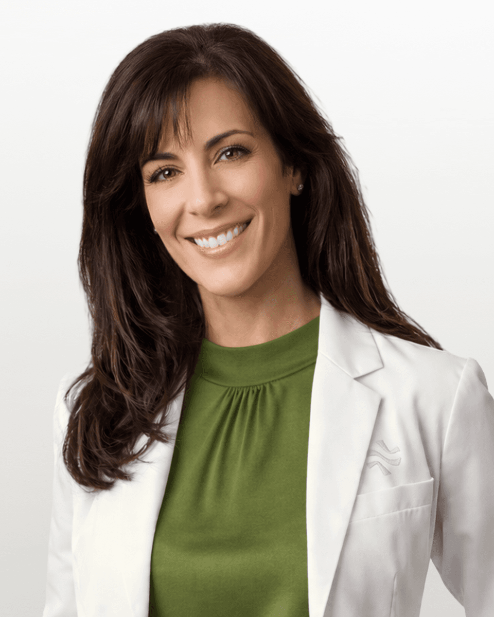 Christine Papa Headshot