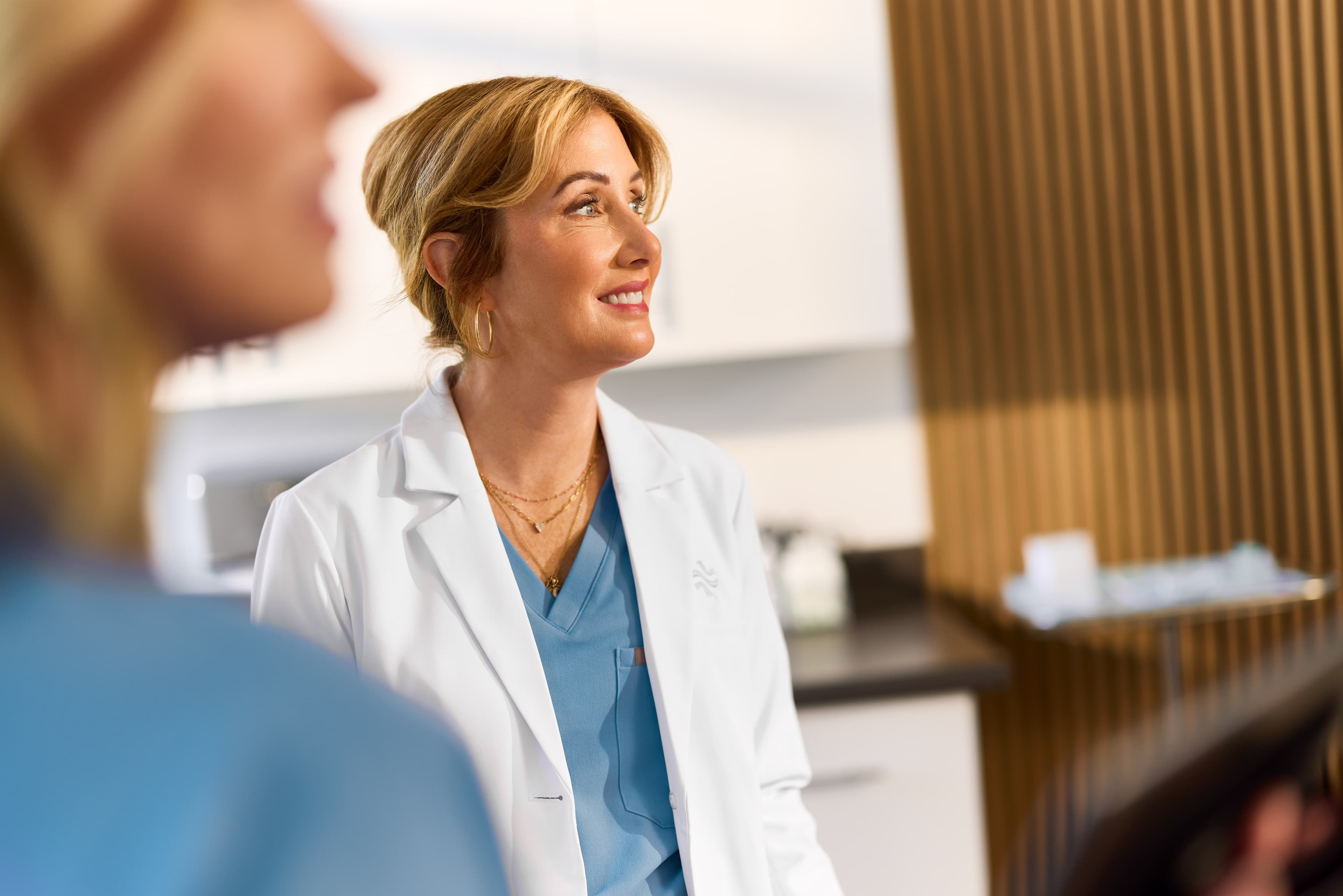 12-join-us-stack1-physician-independence-doctor-exam-2026 03 Qualderm BR Exam Room 3114